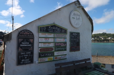 Coverack Beach, Cornwall, England :: British Beaches